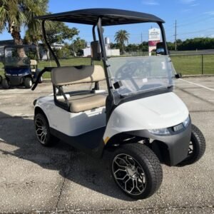 2024 E-Z-GO Freedom RXV ELiTE Lithium | Bright White | Zero-Maintenance Electric Sale!